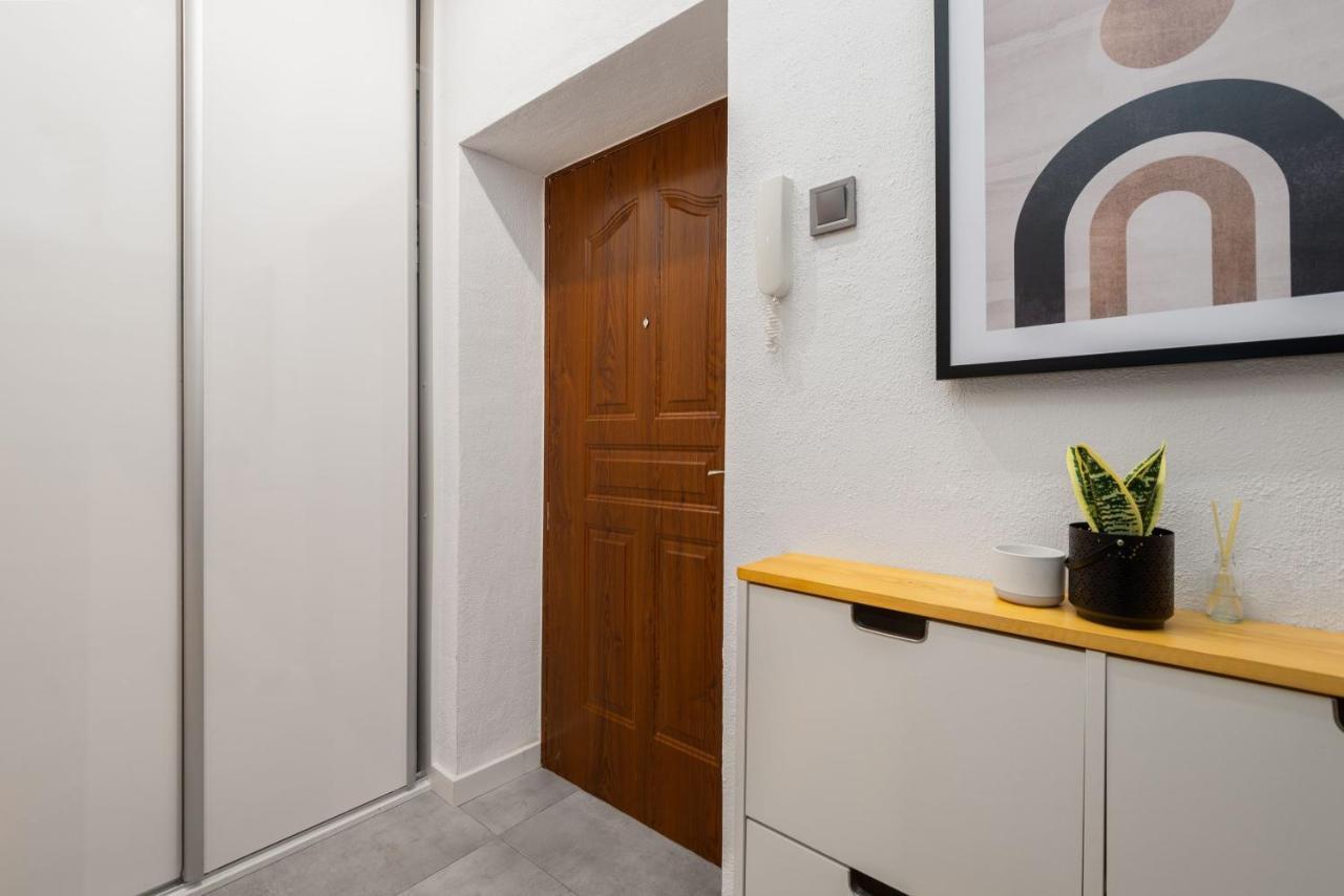Kairos Apartments - City - Darmowy Parking, Scisle Centrum Катовице Екстериор снимка